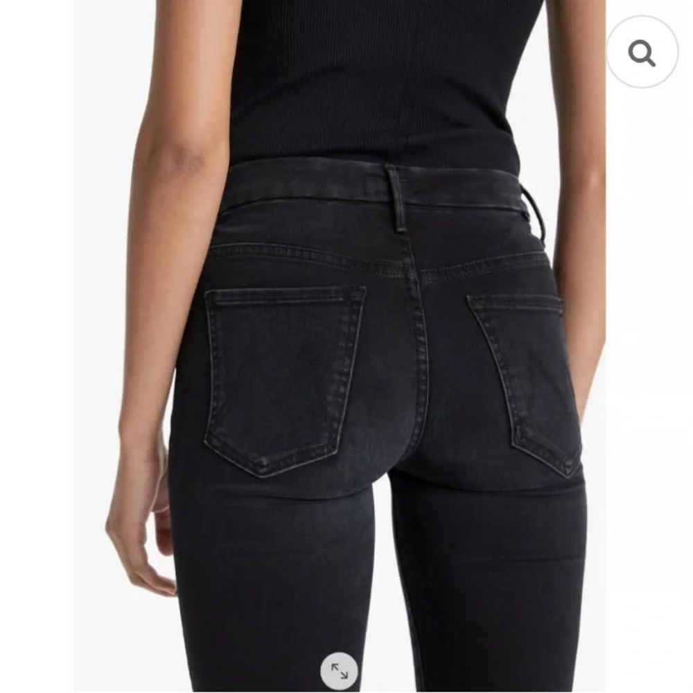 MOTHER High Waisted Looker Ankle Fray in Blackbird size 27 - Picture 7 of 16
